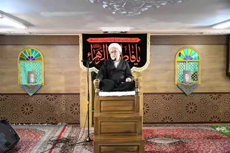 مسیر رشد انسانی و معنوی با اتصال به قرآن، اهل بیت و امام زمان امکان‌پذیر است