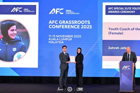 سرمربی سپاهان، بهترین مربی دختران جوان آسیا در سال ۲۰۲۵