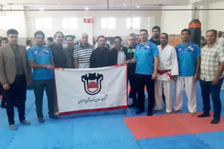 کاراته ذوبآهن بالاتر از فولاد مبارکه و اتوبوسرانی اصفهان