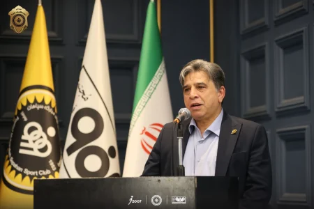 مدیرعامل باشگاه سپاهان در ضیافت ستارگان دهه ۸۰ و ۹۰ سپاهان