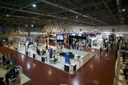 برپایی چنین نمایشگاهی قابل تقدیر است