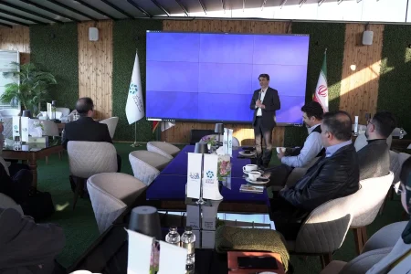 باشگاه مدیران؛ صد روایت از تداوم و تجربه