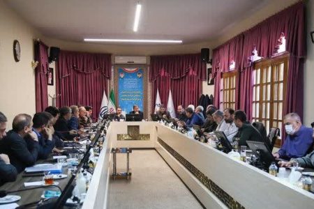 اتخاذ راهبرد جهش کارآفرینی و حل چالش‌های کلیدی اصفهان