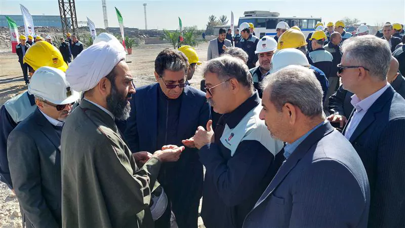 مراسم کلنگزنی پروژه تولید چدن گرانوله و آغاز پروژه تولید چدن سورل در ذوبآهن اصفهان با حضور مدیرعامل شستا، مدیرعامل تاصیکو و برخی نمایندگان استان اصفهان در مجلس برگزار شد.