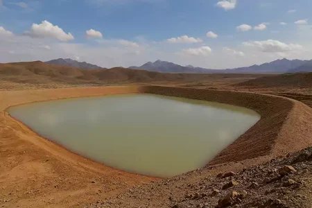 توسعه پروژه‌های آبخیزداری و تقویت منابع آبی استان اصفهان 