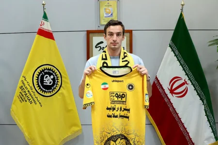 جدایی مدافع ناراضی؛ گیورگی گولسیانی رفتنی شد