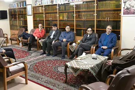 پس از انقلاب، در زمینه گردشگری سلامت پیشگام بوده ایم