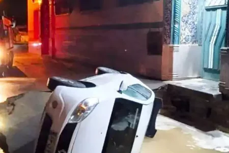 فرونشست در خمینیشهر به اندازه بلعیدن یک ال۹۰ !