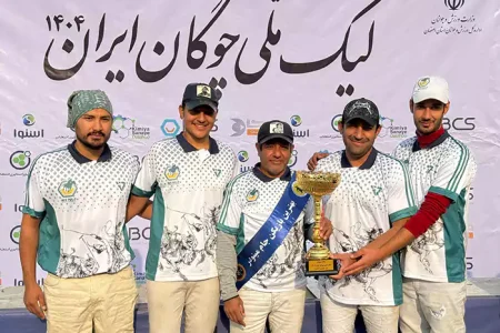 تیم چوگان بسپار شیمی سپیدان بر سکوی قهرمانی جام مینودر