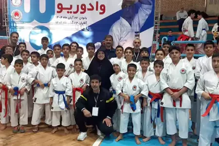 درخشش باشگاه زیتون اصفهان در قم با حضور ۷۶۰ کاراته‌کار