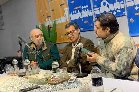 رونمایی از کتاب «برف کهنه، برف نو» در خانه کتاب اردیبهشت