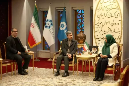 تأکید بر اهمیت مرمت و حفاظت از آتشکدههای تاریخی اصفهان