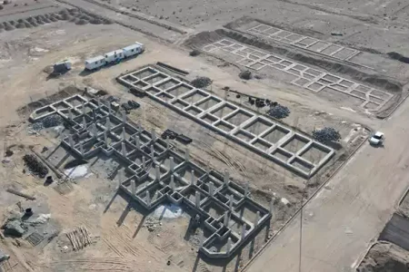 آماده شدن سه سقف از پروژه ۵۰ واحد مسکونی روستای موغار جهت بتن ریزی