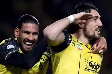 نویدکیا صدر را رزرو کرد