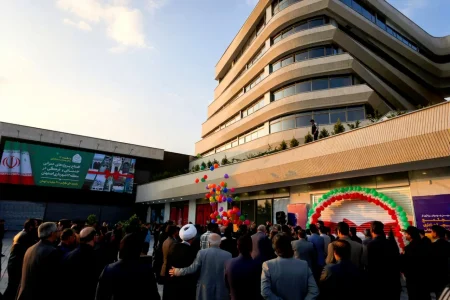 ۱۲ پروژه تقدیم به مردم منطقه ۱۲ در هشتاد و سومین برنامه به احترام مردم