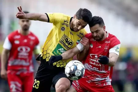 قرار طلایی پوشان و قرمزپوشان؛  ۳ بهمن ساعت ۱۶:۱۵