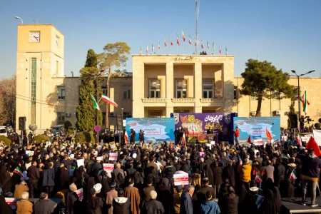 میدان امام حسین میعادگاه نصف جهان در حمایت از وحدت ملی