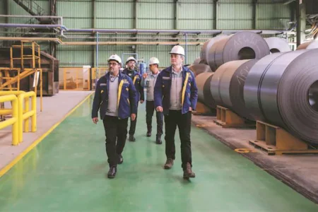 بررسی سیستم منابع انسانی با رویکرد علمی