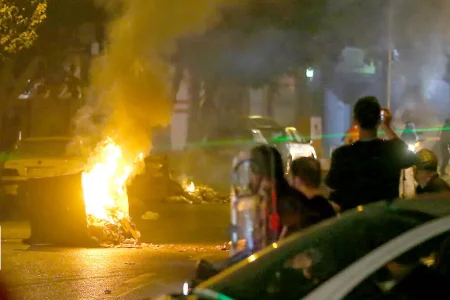 معترض سلاح گرم ندارد