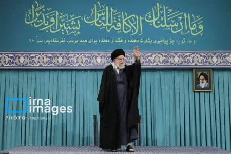 رهبر انقلاب: هدف آمریکا بلعیدن ایران است