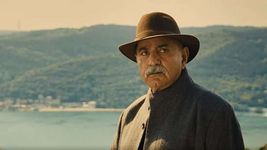 سریال «هزار و یک شب» به کارگردانی مصطفی کیایی، محصول مشترک ایران و ترکیه است.