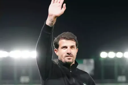 حدادی فر ۱۶ امتیاز از ۱۸ مسابقه!