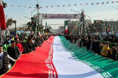 راهپیمایی ۲۲ بهمن یعنی ناامیدی دشمنان از طمع به ایران