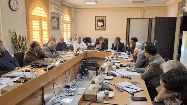 استاندار اصفهان خواستار اصلاح ساختار تعرفه برق شد