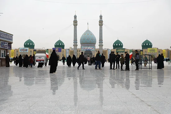 شب نیمه‌شعبان در قم؛ اجتماع بزرگ عاشقان منجی