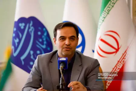 خدمات شهری اصفهان هم‌زمان با مدیریت بحران به‌صورت ۲۴ ساعته ادامه دارد
