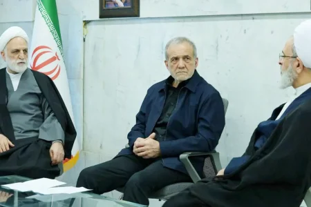 اعتماد به مجلس خبرگان و نقش شورای رهبری در حفظ ثبات کشور