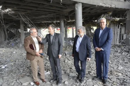 بازسازی دانشگاه صنعتی اصفهان