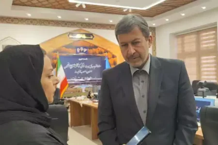 اصفهان غبار تخریب را می‌تکاند