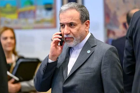 تا تهدید ادامه دارد، مذاکره برای توافق نهایی آغاز نمی‌شود