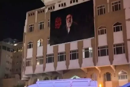 خودنمایی پرچم‌های خون‌خواهی در نجف؛ ثبت ۷ میلیون شرکت‌کننده در کربلا