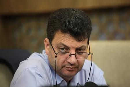 درختان۲۰۰ساله اصفهان در آستانه نابودی هستند