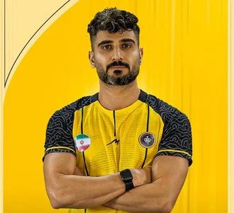 مدافع سپاهان جدا شد