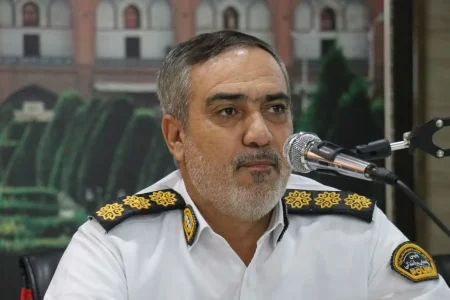 تأکید رئیس پلیس راهور بر ساماندهی پارک شبانه کامیون‌ها و اتوبوس‌ها در معابر شهری