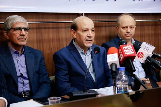 چالش نرخ ارز و نقش فناوری در چشمپزشکی اصفهان بررسی شد