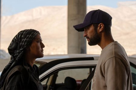 اسکورت از زنده شور جلو زد