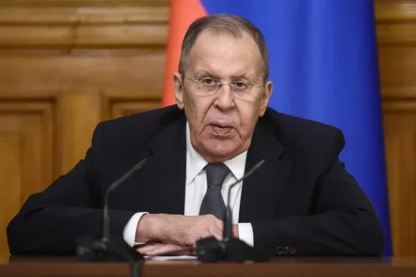 Lavrov to visit Tehran on Monday for talks with Araghchi