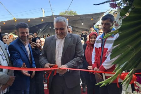 مرکز تخصصی مراقبت و درمان زخم در زرین‌شهر آغاز به کار کرد